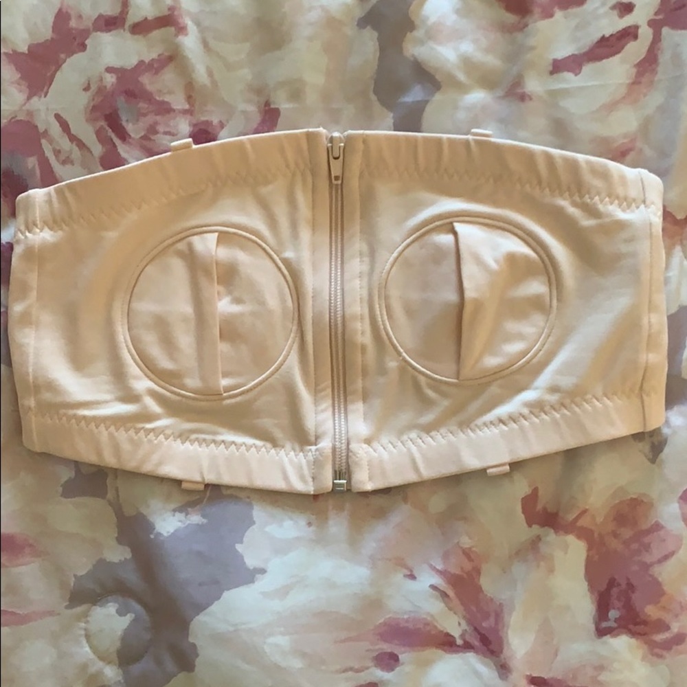 Lansinoh handsfree pumping bra